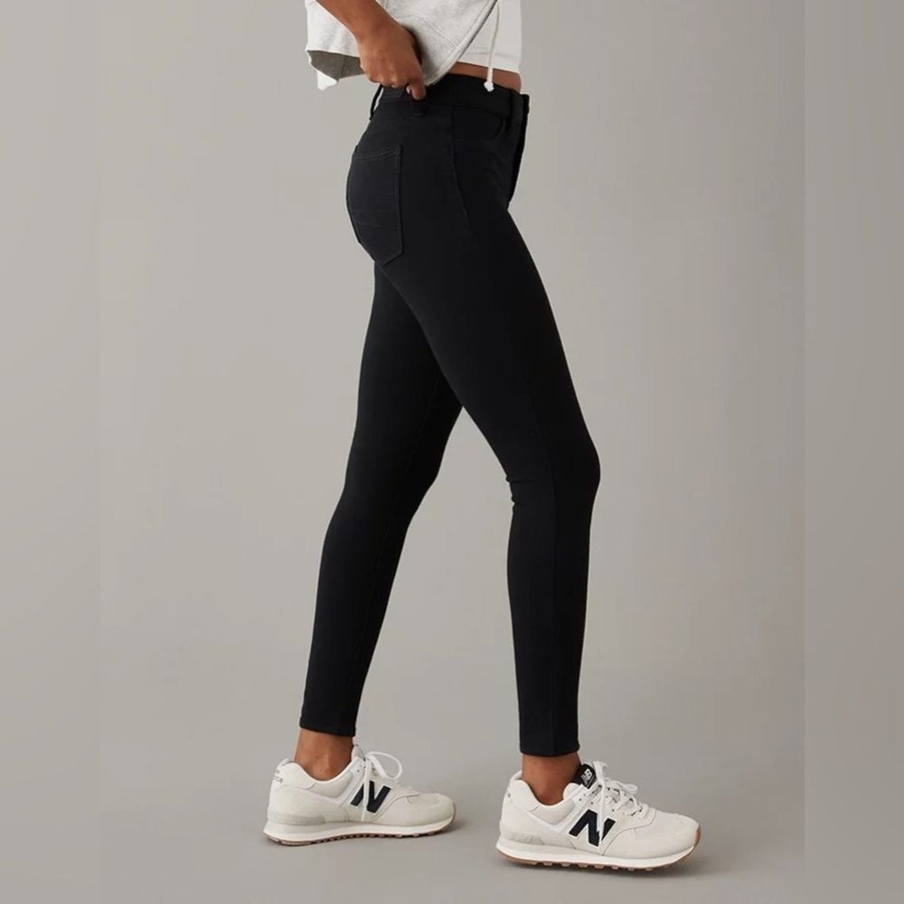 American Eagle Womens Black Stretch Jegging Size 4 Regular - Picture 1 of 7